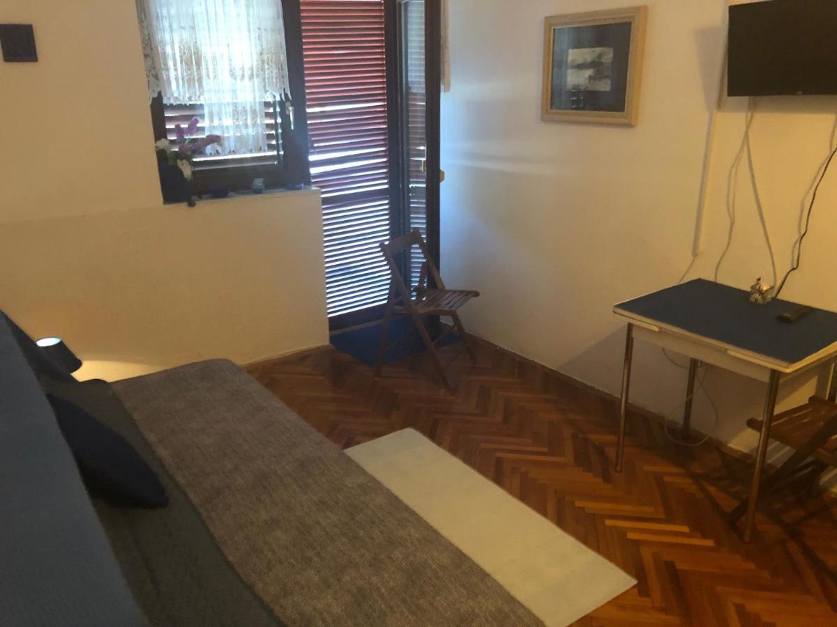 Apartments And Rooms With Parking Space Klenovica, Novi Vinodolski - 5590 Экстерьер фото