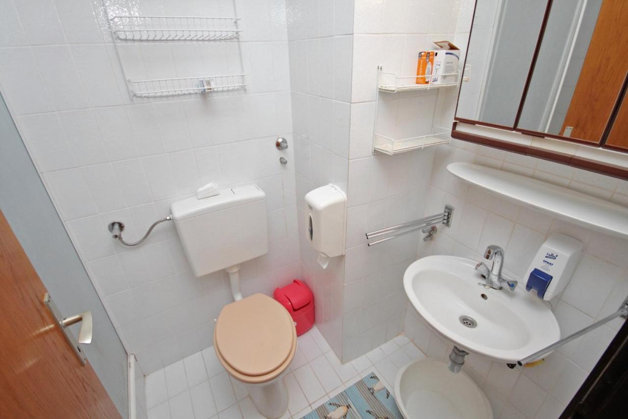 Apartments And Rooms With Parking Space Klenovica, Novi Vinodolski - 5590 Экстерьер фото