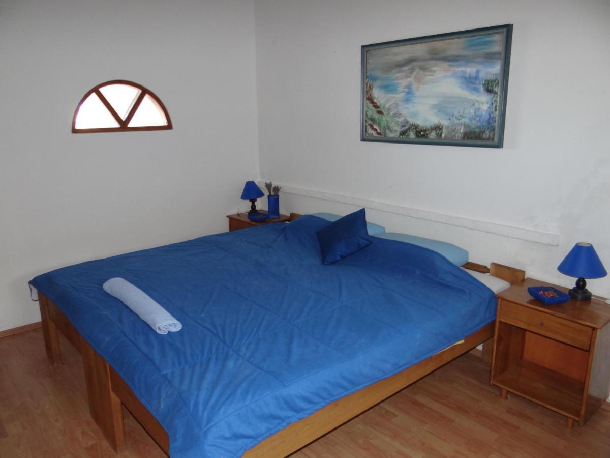 Apartments And Rooms With Parking Space Klenovica, Novi Vinodolski - 5590 Экстерьер фото